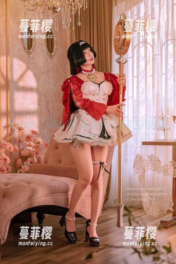 Umeko J的肉丝：让人舍不得移开视线的写真作品